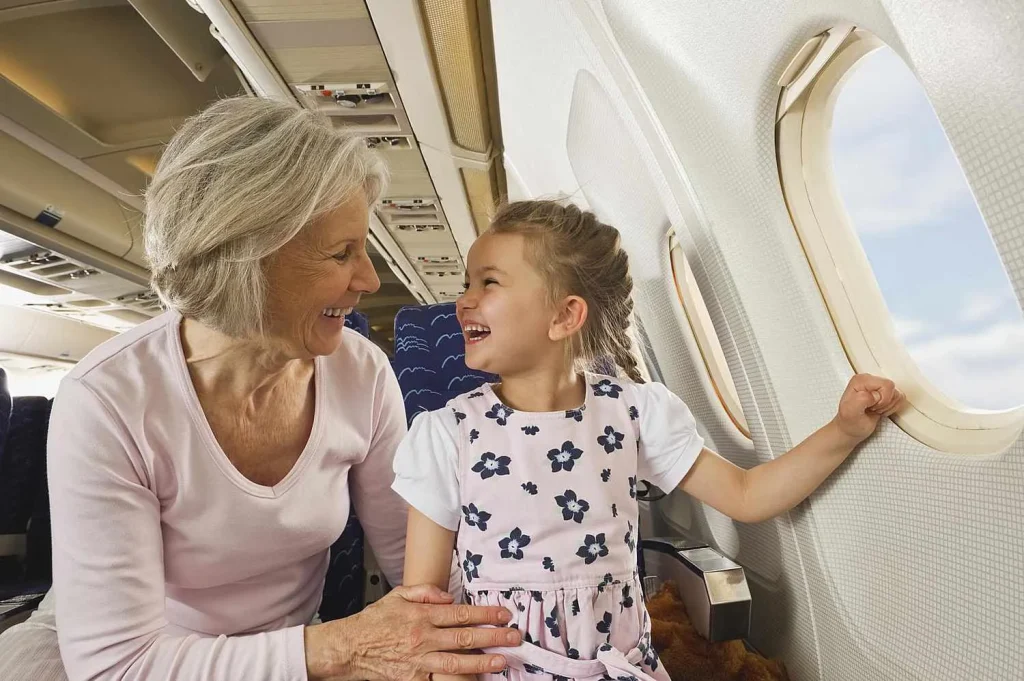 Những quy định về giấy tờ dành cho trẻ em đi máy bay China Southern Airlines