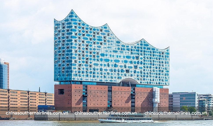Nhà hát Elbphilharmonie kiệt tác kiến trúc của nghệ thuật đương đại