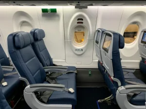 Lưu ý khi ngồi hàng ghế thoát hiểm China Southern Airlines