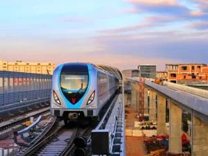 Cách đi tàu điện ngầm từ sân bay Quảng Châu vào trung tâm thành phố trong 4 tiếng quá cảnh