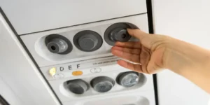 Lỗ thông gió trên máy bay có thể loại bỏ vi khuẩn và nấm mốc